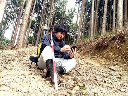 森林計画係 村山英人